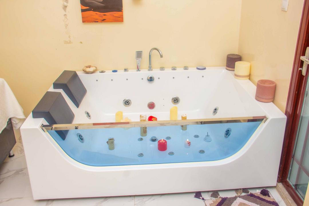 image jacuzzi